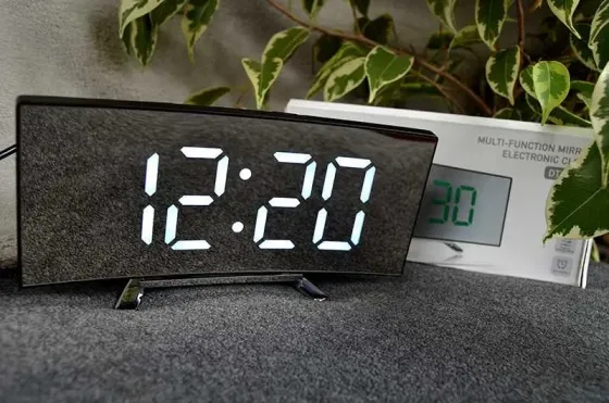 Электронные часы 6507 Multi с зеркальной поверхностью, будильником, календарем, термометром и USB Одесса
