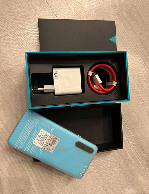 Смартфон OnePlus Nord (8/128 GB) Киев - изображение 2