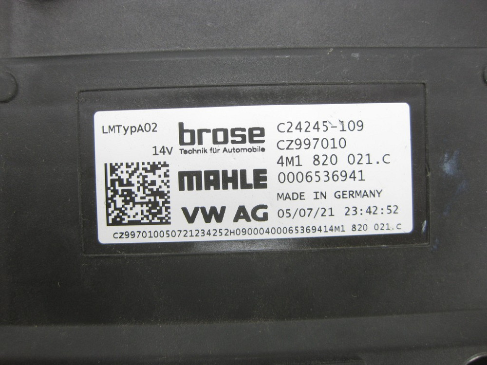 VAG  4M1820021C Вентилятор печі Одесса - изображение 5