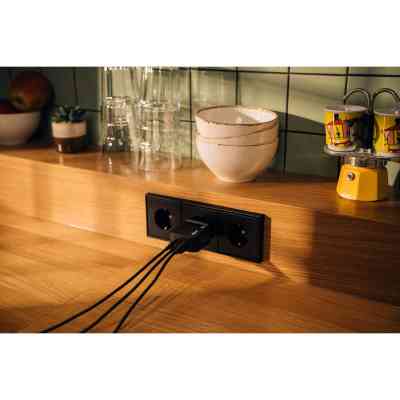 Зарядний пристрій Verbatim MiniGaN 70 W 3 ports (2xUSB-C/1xUSB-A) (32229) Вінниця