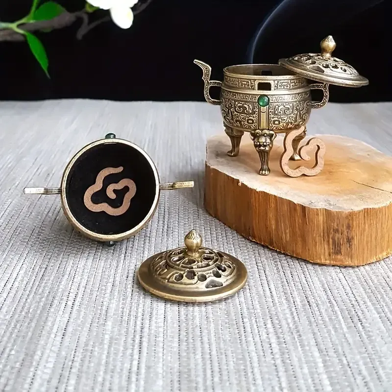 Антикварная трёхногая подставка для благовоний из латуни 6×5.5 см Киев - изображение 4