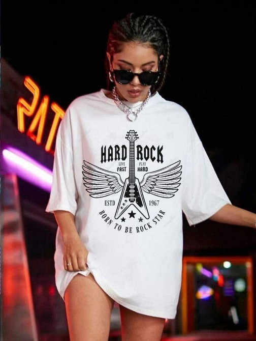 Футболка жіноча з принтом  48 Біла 2664085818 Дніпро - фото 1