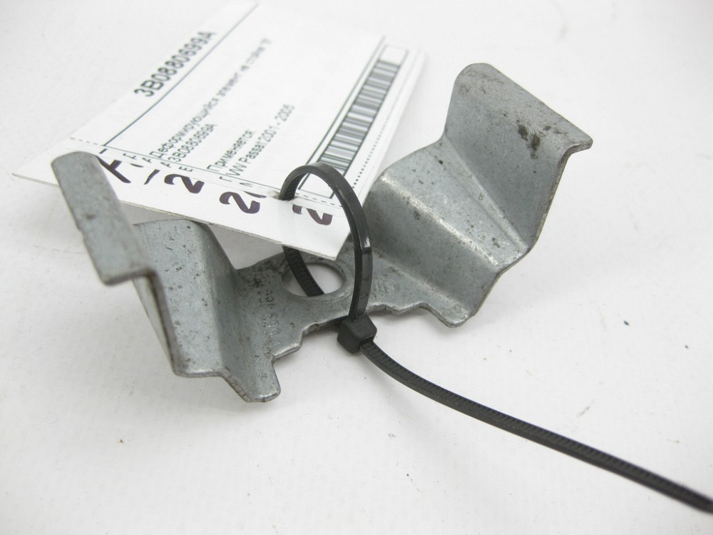 VAG  3B0880699A Деформований елемент на стійці "B" Passat Одеса - фото 7