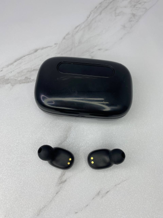 Бездротові навушники Bluetooth M9 TWS SZAMBIT з шумопоглинанням 9D Стерео Павербанк Чорні Б/В Київ
