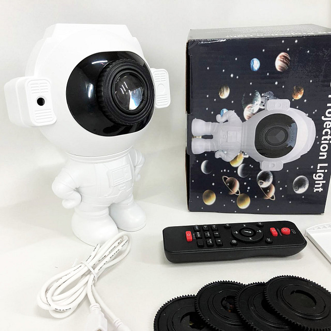 Проектор небо лазерный, Светильник космонавт 3d проектор звездного неба в комнату GK-19 Львов - изображение 4