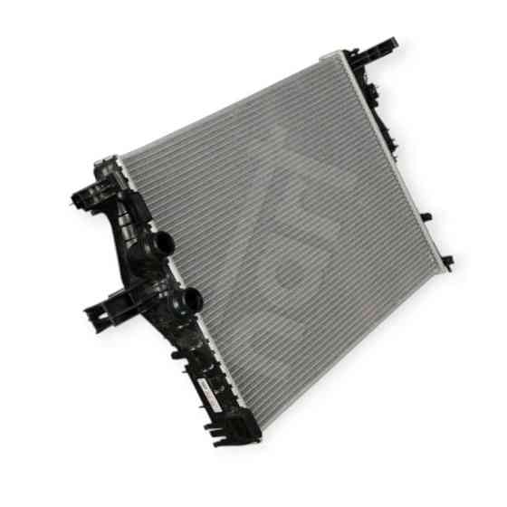 Радіатор охолодження двигуна Iveco Daily 2.2, 3.0 11- Мукачево