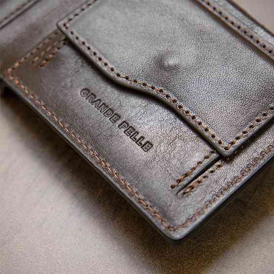 Портмоне з натуральної шкіри для чоловіків GRANDE PELLE 11463 Коричневий Київ