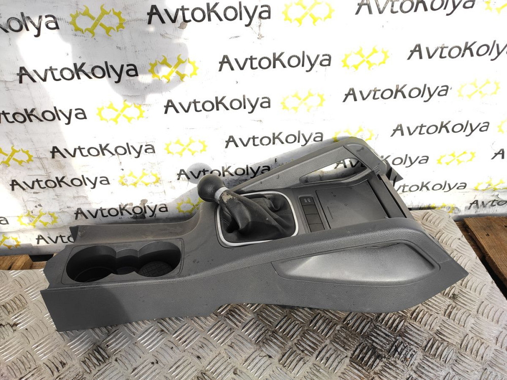 Консоль центральна VW Golf V 2003-2008 Ковель - изображение 2