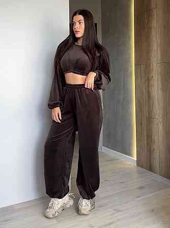 Жіночий прогулянковий костюм-трійка: худі топ і штани велюр плюш Шоколад, 42/44 Одеса