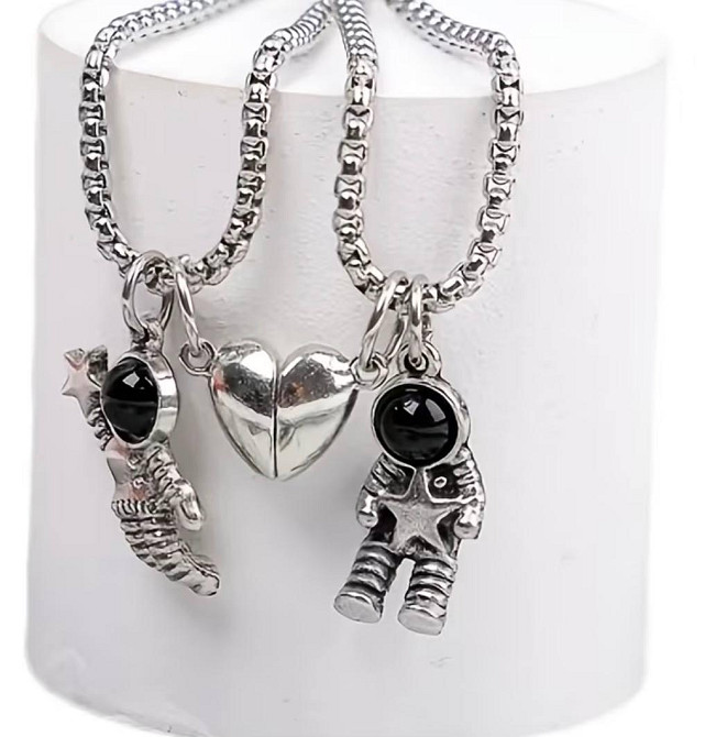 Парні кулони космонавти магнітні на ланцюжку, підвіски для закоханих Київ - фото 4