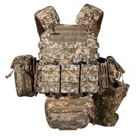 Тактическая плитоноска М5 + 6 подсумков (без плит) Пиксель Винница