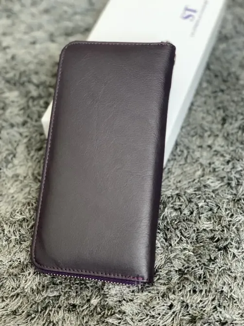Женский фиолетовый кожаный кошелек на молнии с ремешком ST Киев - изображение 4
