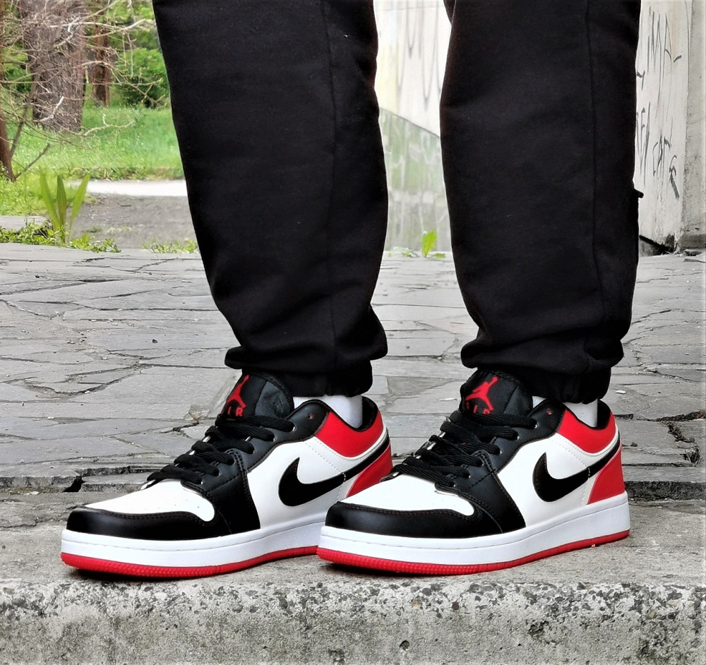 Кроссовки Nike Jordan Белые Мужские Джорданы Красные Найк (размеры: 41,42,43,44,45) Видео Обзор Днепр - изображение 3