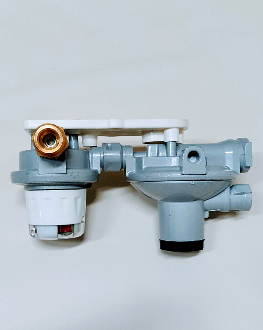 Редуктор Регулятор-автоматичний перемикач пропановий рампа CAVAGNA (Італія ) Type 738 Київ - фото 5