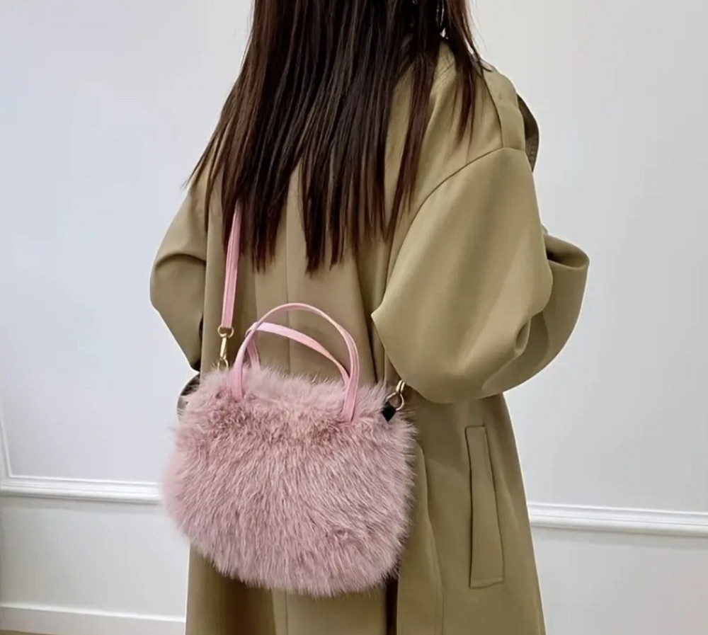 Маленька сумочка зі штучного хутра Рожева Сміла - фото 2