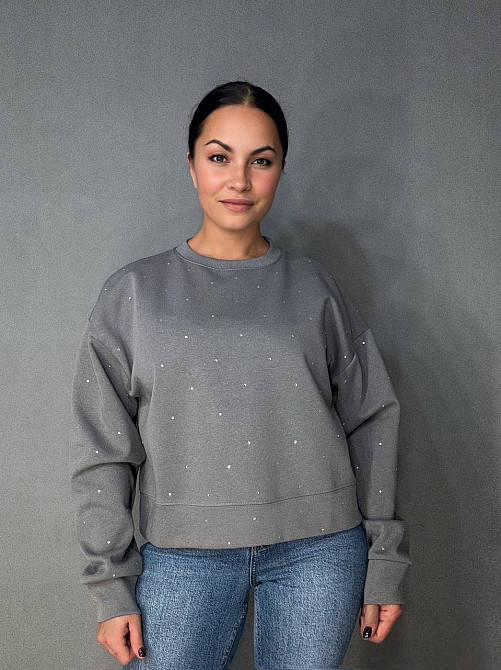 Світшот жіночий W 2950 oversize з розсипом камінців, сірий, one size Київ - фото 15