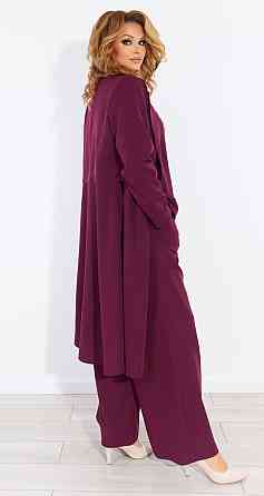 Гарний костюм-трійка (48) Київ