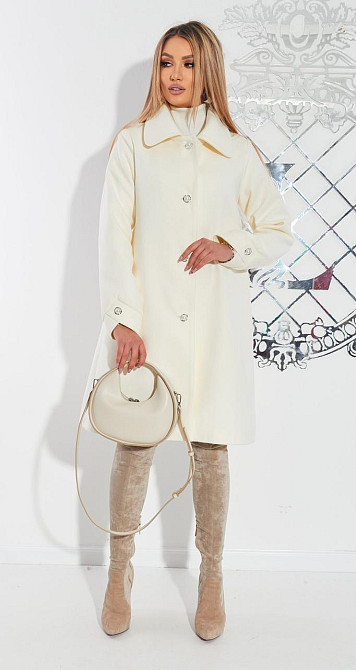 Светлое пальто А силуєта Київ - фото 6