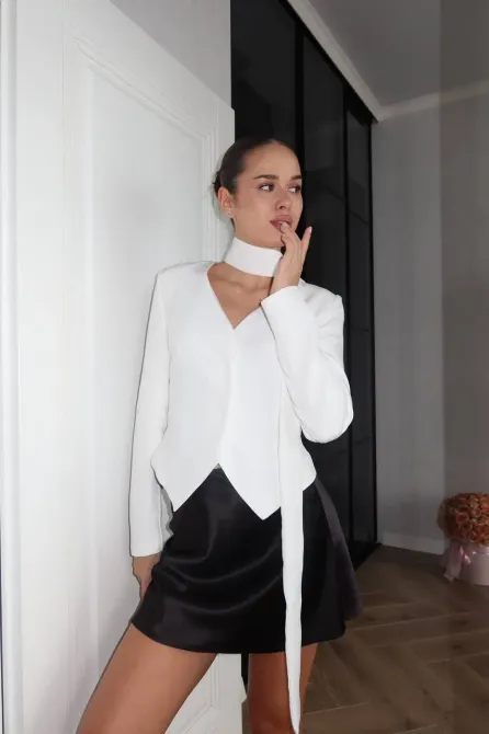 Піджак, що формує силует і виглядає дорого — без зайвих деталей. Одеса - фото 5