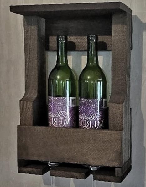 Настенная винная полка 