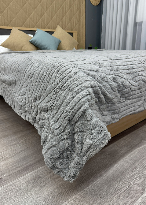 Плед 200х230 см (+-10см) на овчине 