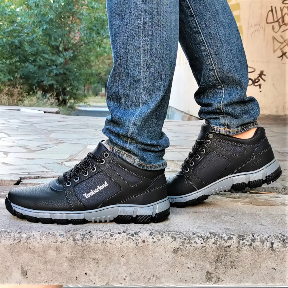 Високі Зимові чоловічі Кросівки на хутрі Чорні з Махом (розміри: 40,41,42,43,45) Відео Огляд Дніпро - фото 6