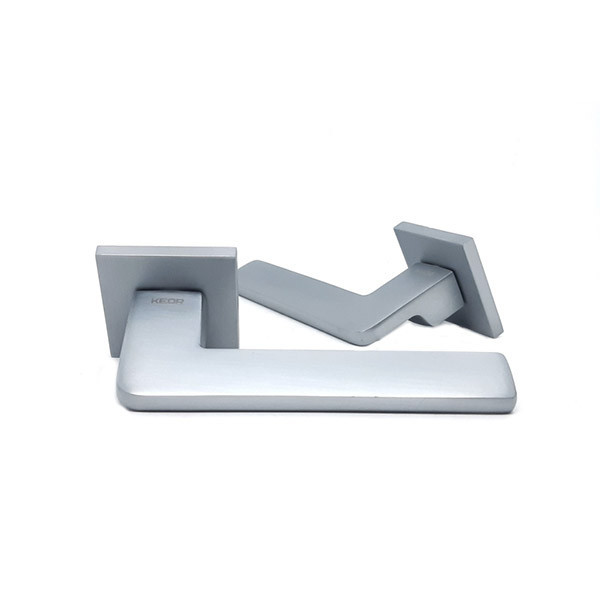 Ручка для дверей на квадратній розетці Кедр Ультра 21.220 MCP Хром матовий Київ - фото 4