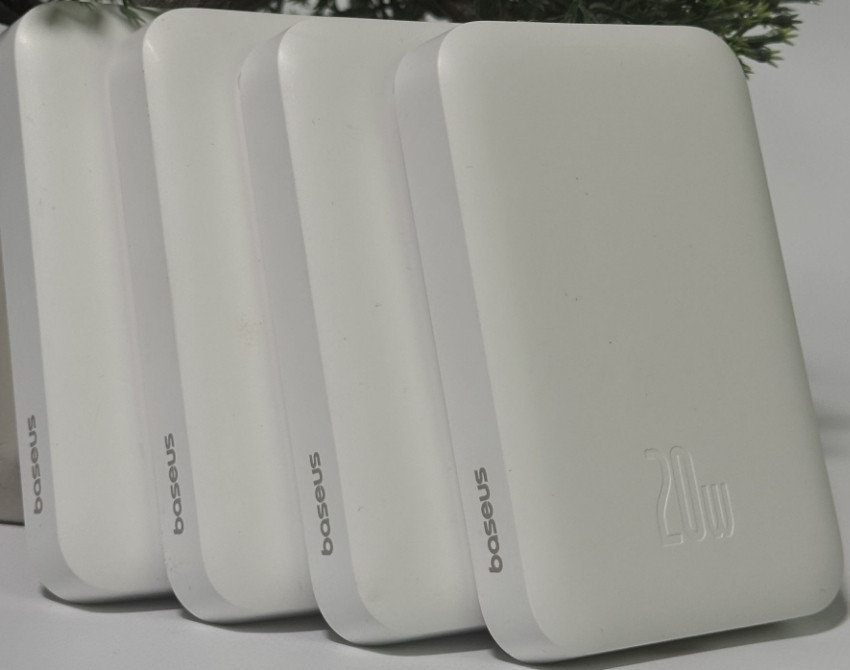 Павербанк Baseus 20W | Быстрая / безпроводная зарядка + компактный дизайн. Киев - изображение 1