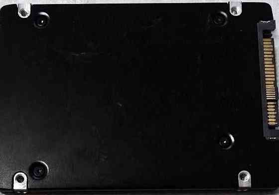 SSD-накопитель Samsung PM9A3 1.92TB 2.5" U.2 (MZQL21T9HCJR-00A07) Харків