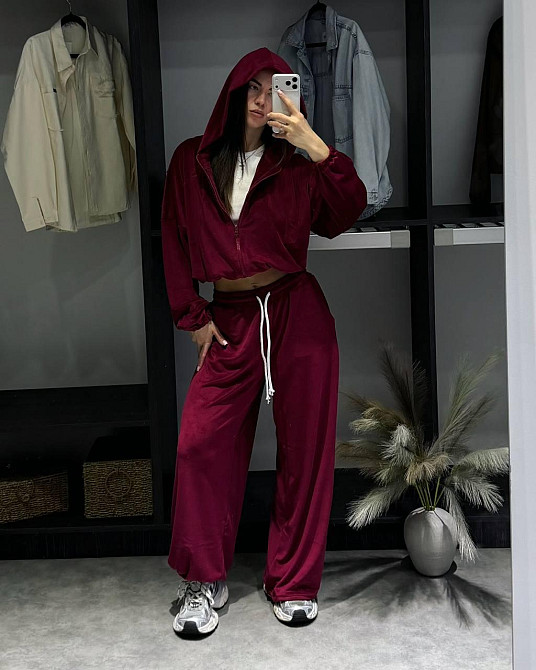 Жіночий стильний повсякденний велюровий костюм Одеса - фото 2