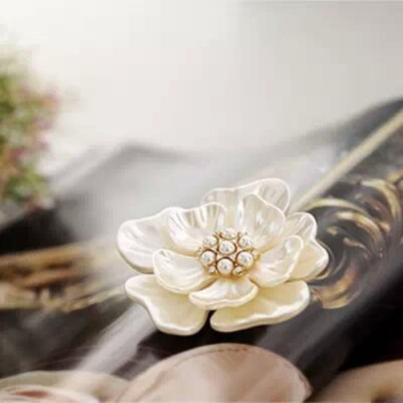 Брошь нарядная на пиджак или платье Цветок Камелия Киев - изображение 2