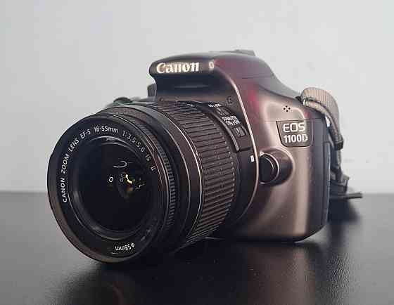 Дзеркальний фотоапарат Canon D1100 + об'єктив 18-55 мм + 64gb + сумка Клевань