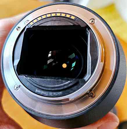 Объектив особенный: SONY FE 100mm. F/2.8 STF GM OSS. Киев