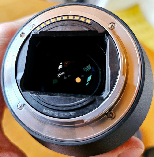 Объектив особенный: SONY FE 100mm. F/2.8 STF GM OSS. Киев - изображение 6