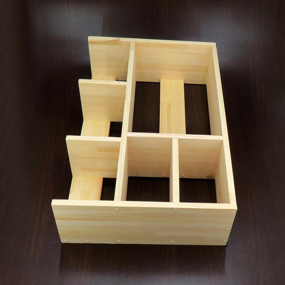 Настольная книжная полка 