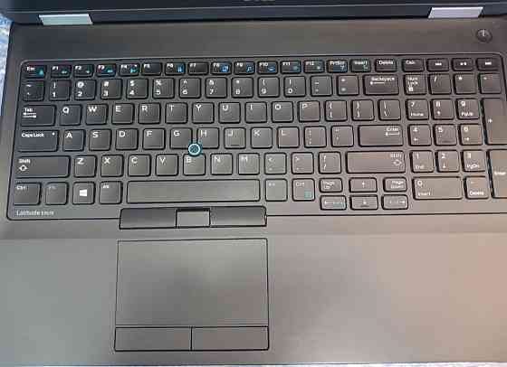 Ноутбук DELL 5570 идеальный стан. Киев