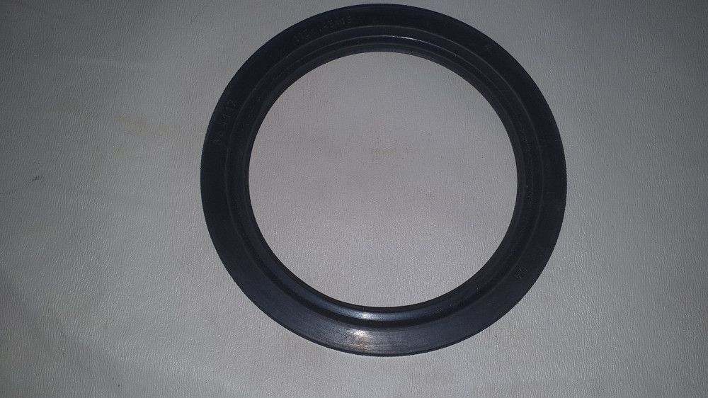 Сальник передней и задней ступицы ЗИЛ-131, ЗИЛ-133ГЯ, балансира КамАЗ. 115х145х15 мм. Харьков - изображение 1