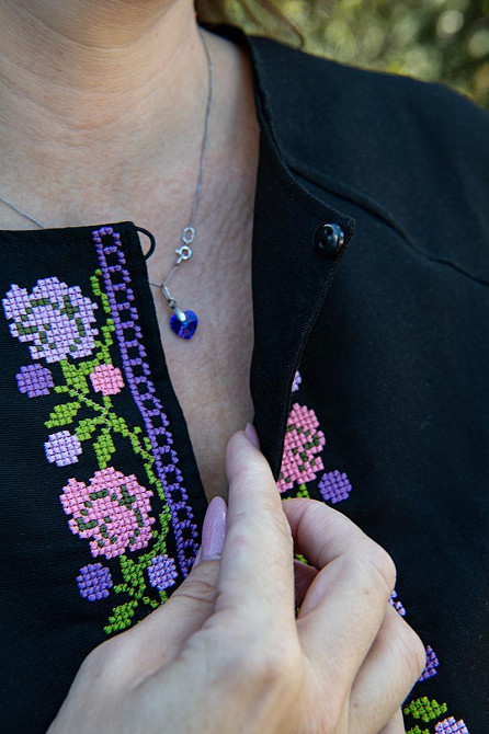 Вышиванка женская, льняная, черная, с длинным рукавом топ Киев - изображение 6