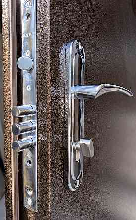 Двері металеві  Redfort - Серія Метал/Метал + притвор комплектація Оптима плюс, колір Мідний антік Київ