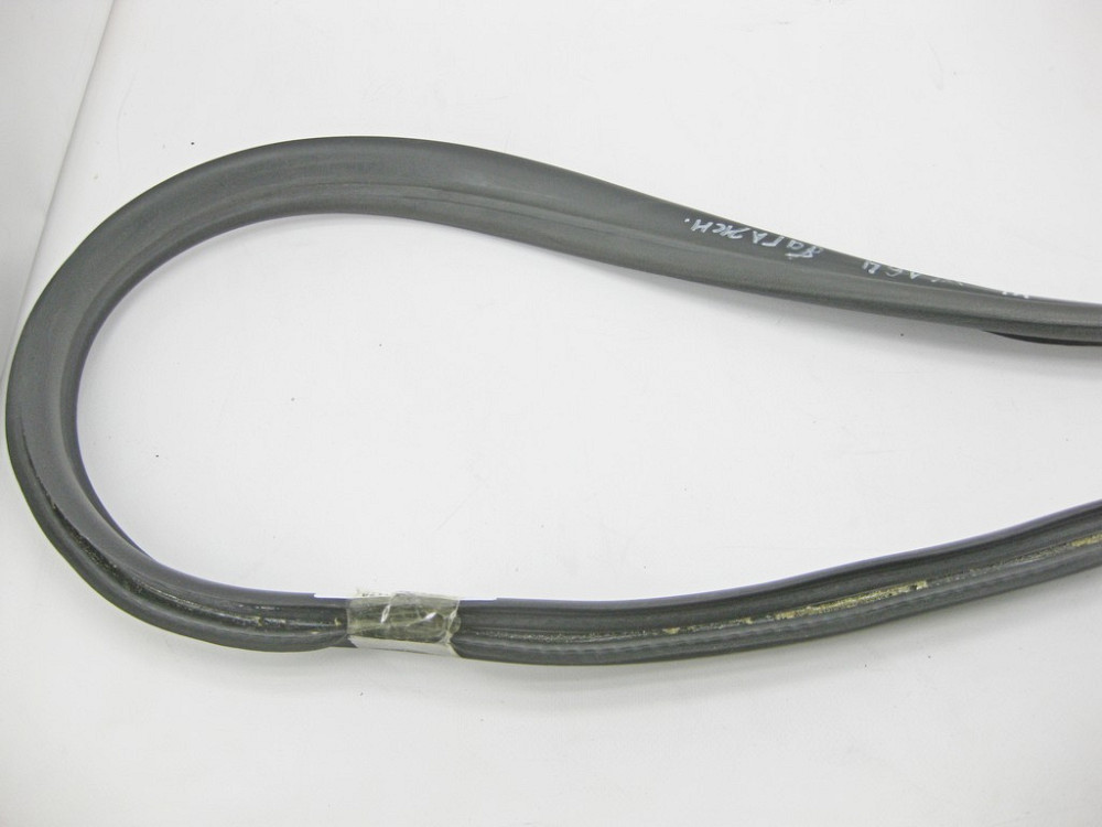 Mercedes-Benz  A1647401178 Ущільнювальна гумка кришки багажника ML W164 Одесса - изображение 4