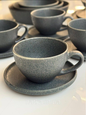 Набір чашок з блюдцем 250 мл 4 ч/4 бл чорний Olens "Шайні-дот" кераміка 101-0406 для дому та ресторану Київ