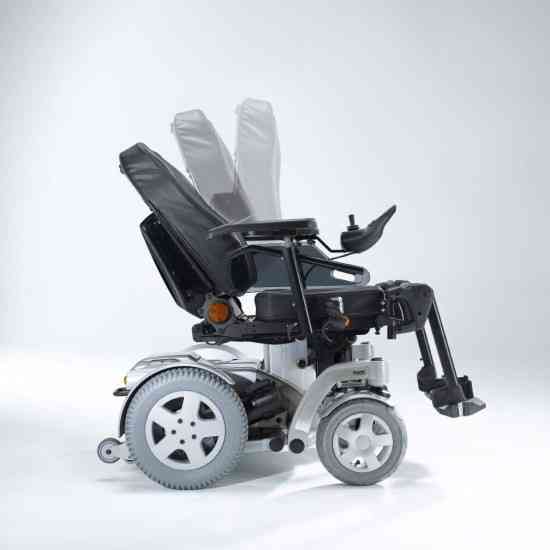 Крісло колісне з електроприводом Storm Invacare Дніпро