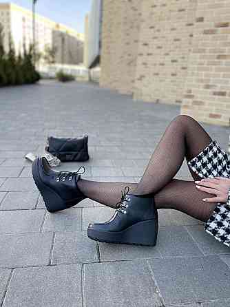 Injers Черевики жіночі INJERS чорні натуральна шкіра 37-40р. (1150) Коломия