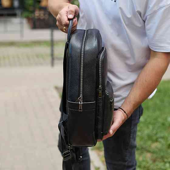Чоловічий шкіряний рюкзак для роботи та подорожей, чорний Київ