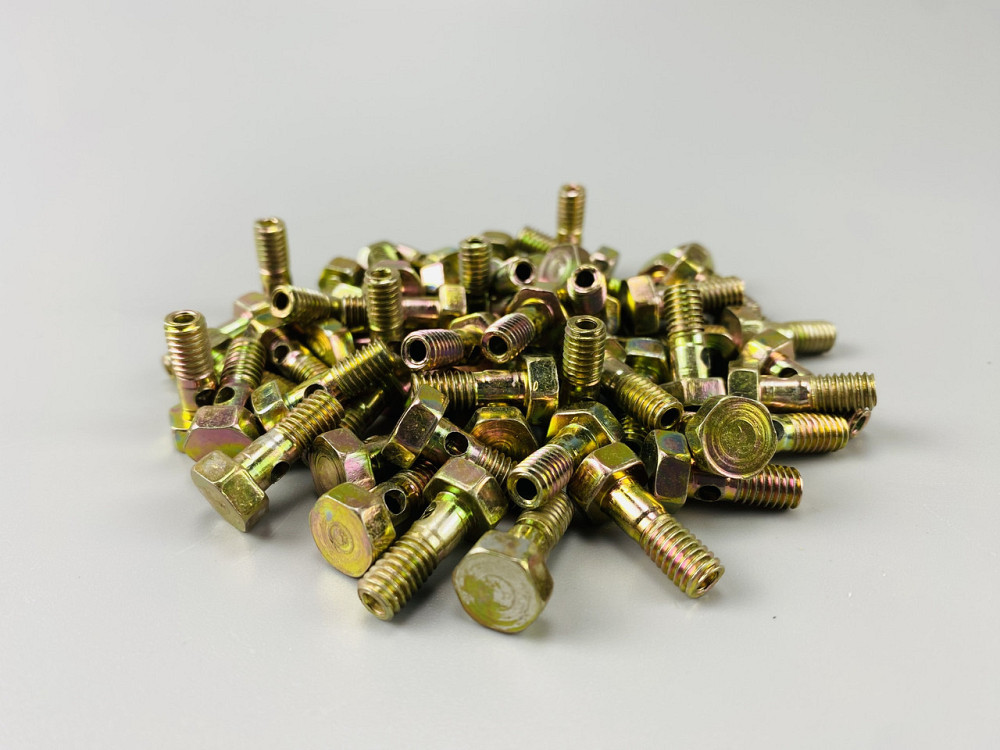 Болт-штуцер M 6 × 1 х 20 один отвір універсальний Мукачево - фото 1