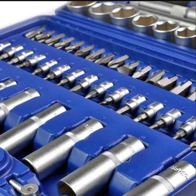 Набір інструментів UKC 108 предметів: універсальний комплект 1/4" і 1/2" Cr-V у міцному кейсі для авто та дому Одеса - фото 4