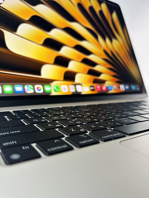 MacBook Air 15 (2024) M3 24GB 512GB Starlight 48 циклів. Київ - фото 6