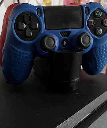 Приставка SONY PlayStation 4 Slim. Киев