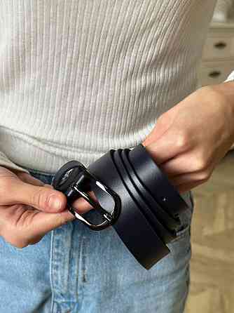 Ремень кожаный черного цвета Киев