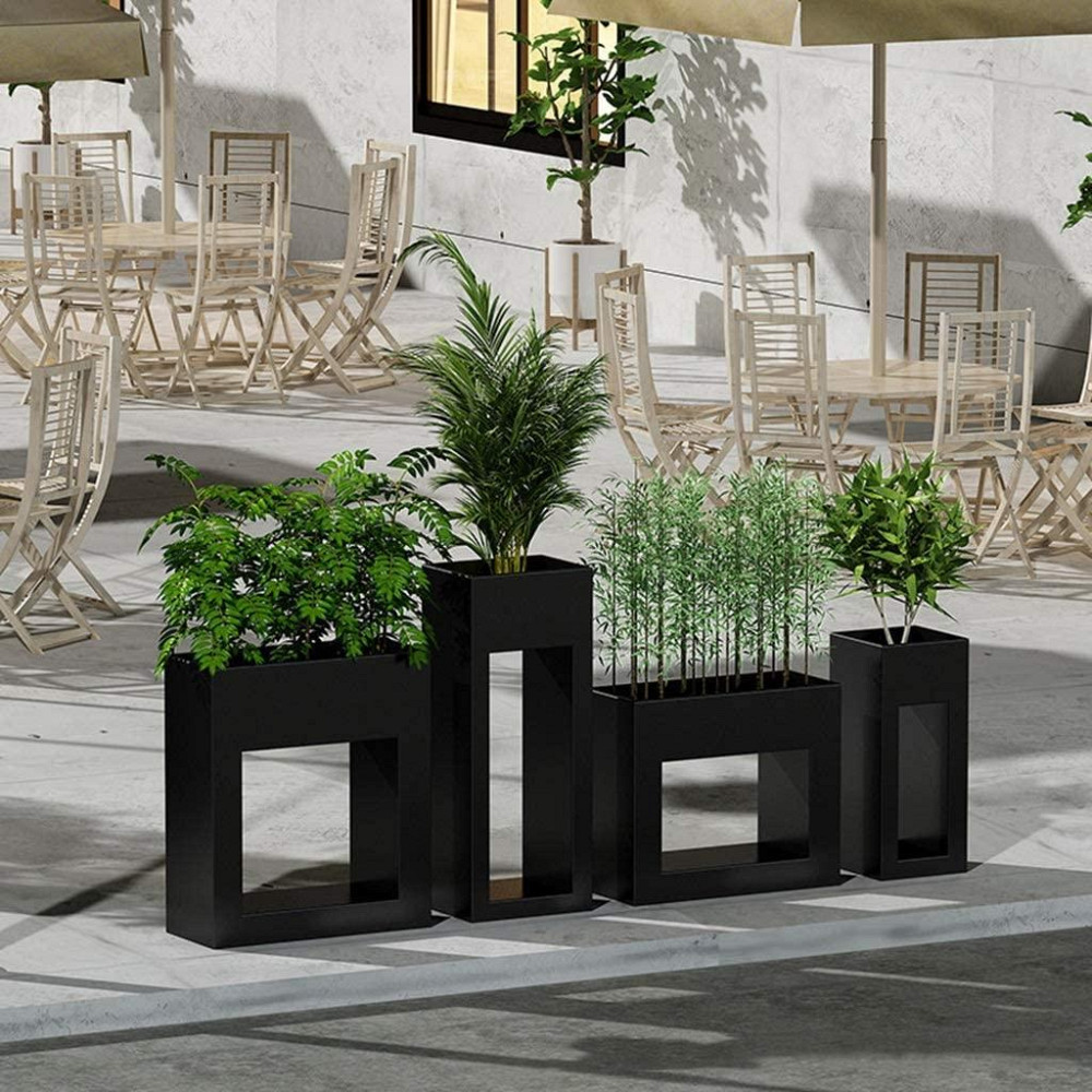 Кашпо на стойке 